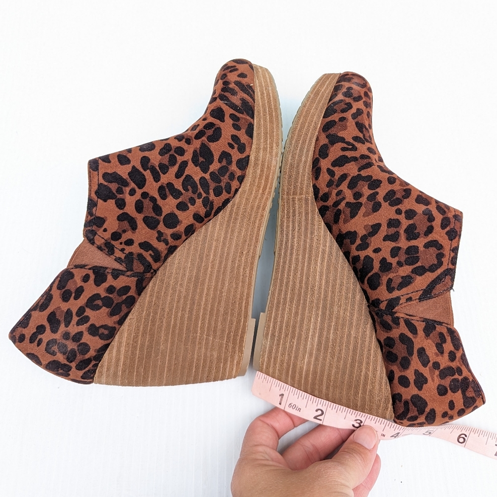 DR SCHOLL'S Harlow brown leopard wedge ankle booties - Picture 3 of 12